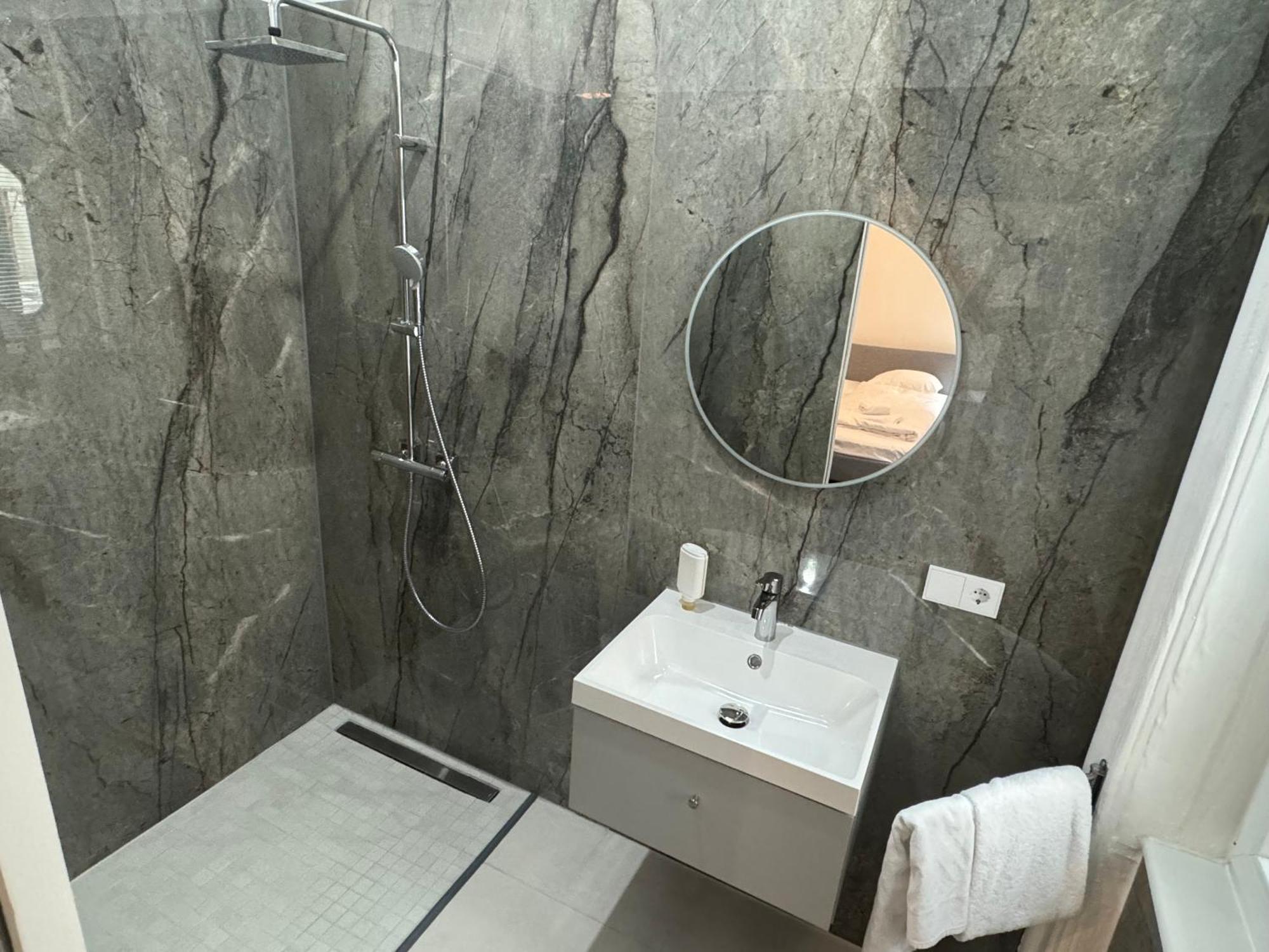 Apartamento Luxurious In The Centre Of *